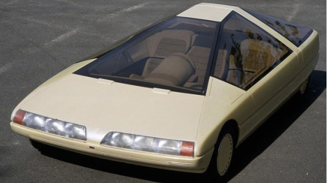 雪铁龙经典奇葩设计，“情妇式”布局+UFO外形