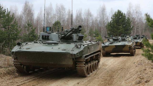 边境平衡打破,乌克兰军队开火了!超9万俄军40个战斗群三面围攻休闲区蓝鸢梦想 - Www.slyday.coM 边境平衡打破,乌克兰军队开火了!超9万俄军40个战斗群三面围攻休闲区蓝鸢梦想 - Www.slyday.coM