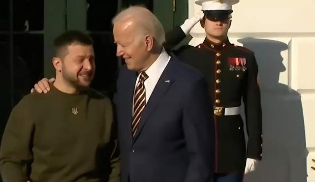 泽连斯基与叶利钦都曾到美国会演讲，结局只有一个：可悲、可笑休闲区蓝鸢梦想 - Www.slyday.coM