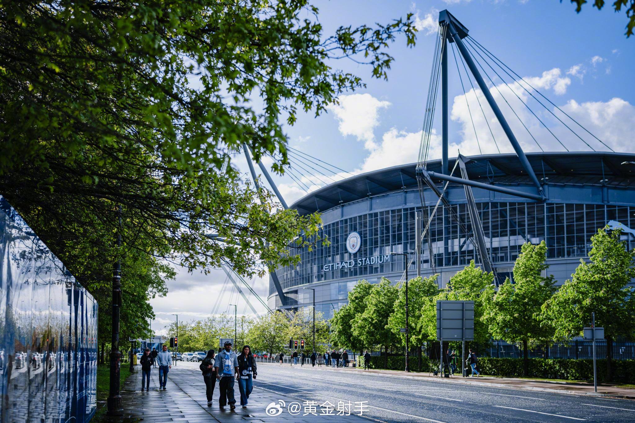 曼城近6轮英超16分领跑,诺丁汉森林伯恩茅斯14分紧随
