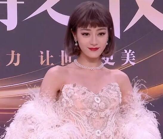 2021年微博之夜红毯走秀!哪个女明星你get到了? 2021年微博之夜红毯走秀!哪个女明星你get到了?