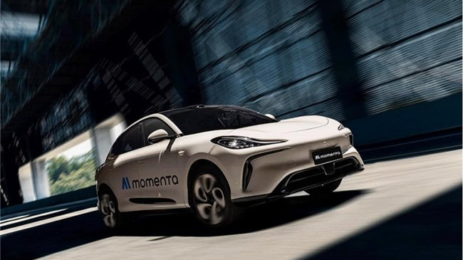 智驾技术哪家强？Momenta用实力给出答案