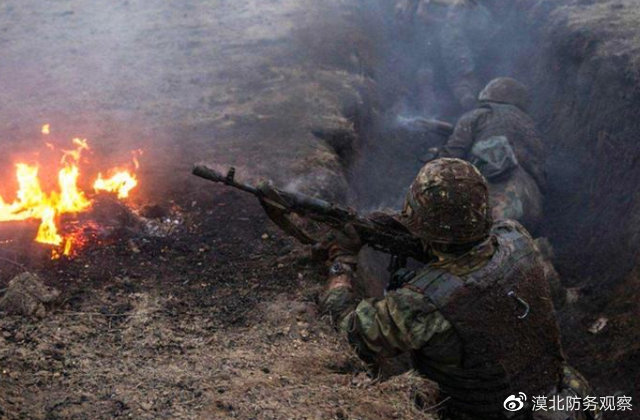 乌雇佣兵扛不住了!120名西方雇佣军打得只剩28人,乌投降士兵被炮轰休闲区蓝鸢梦想 - Www.slyday.coM 乌雇佣兵扛不住了!120名西方雇佣军打得只剩28人,乌投降士兵被炮轰休闲区蓝鸢梦想 - Www.slyday.coM