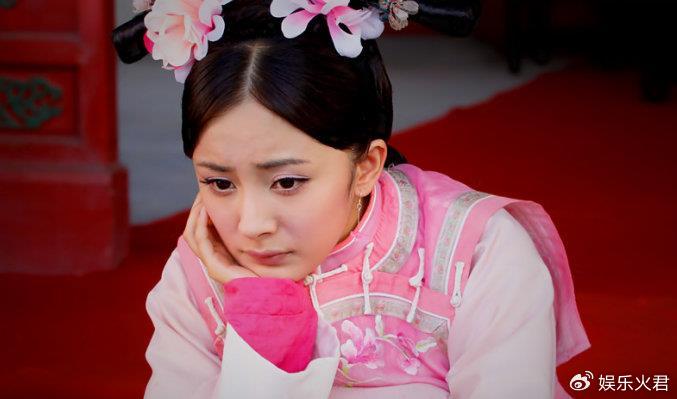 杨幂，从《宫锁心玉》爆火之后被大众所知，众多作品也创造了收视奇迹