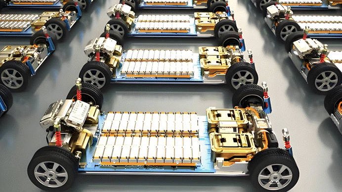 大电池、长续航，挽救增程？