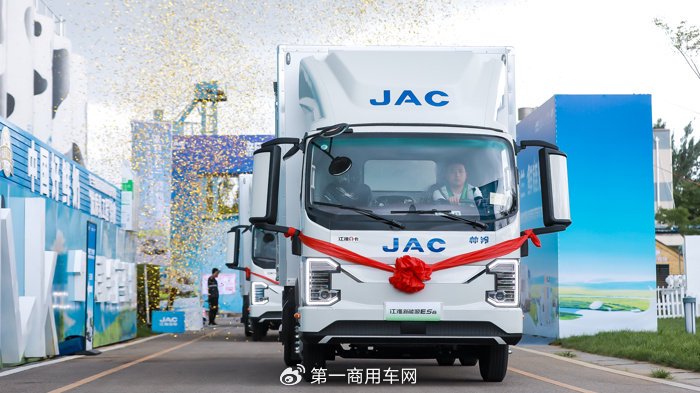 江淮霸榜 重汽返三甲 远程杀进前五 6月轻卡影响力格局再变