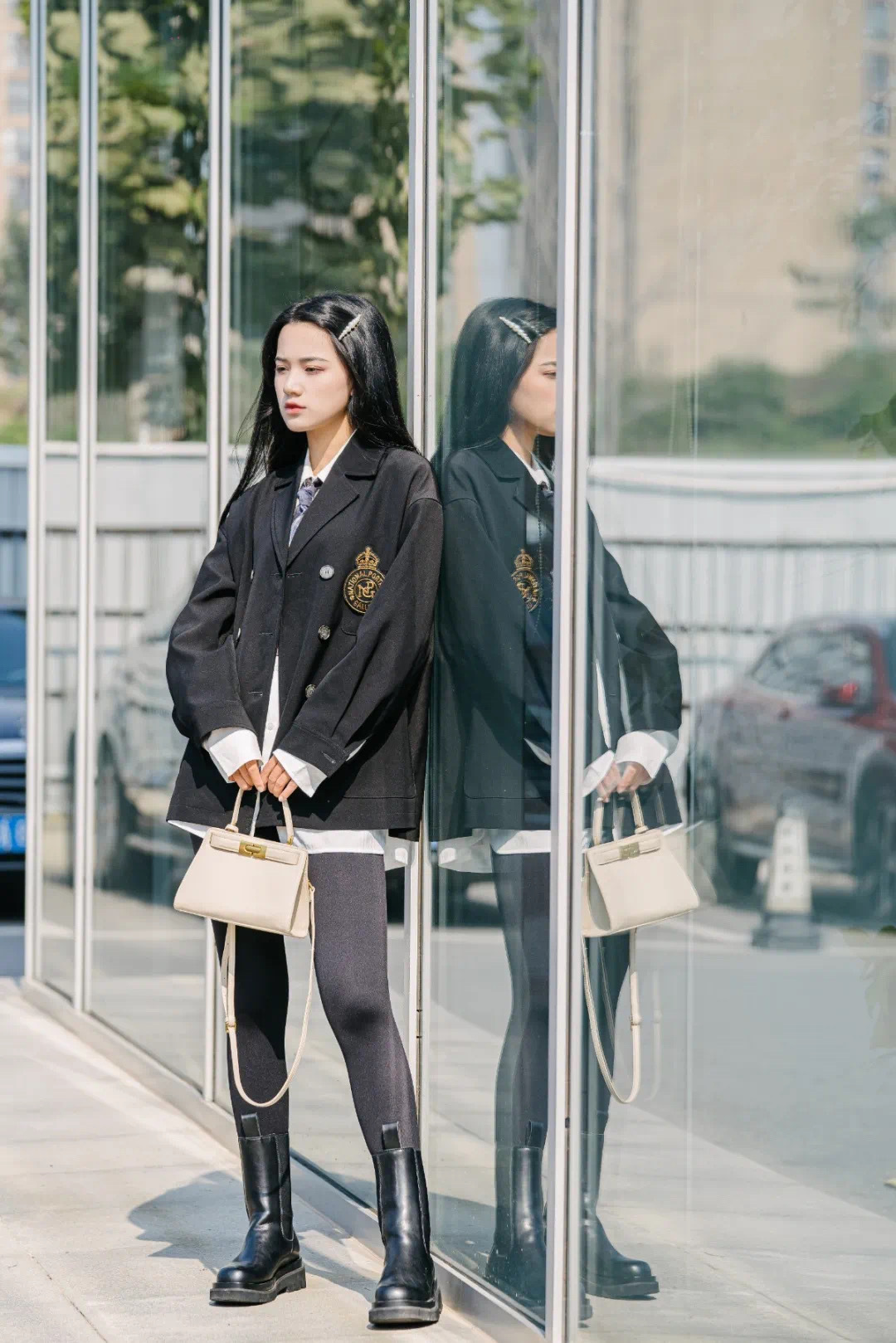 秋冬出片全新拍照点， 4s店里也能玩出花样成为潮酷打卡地