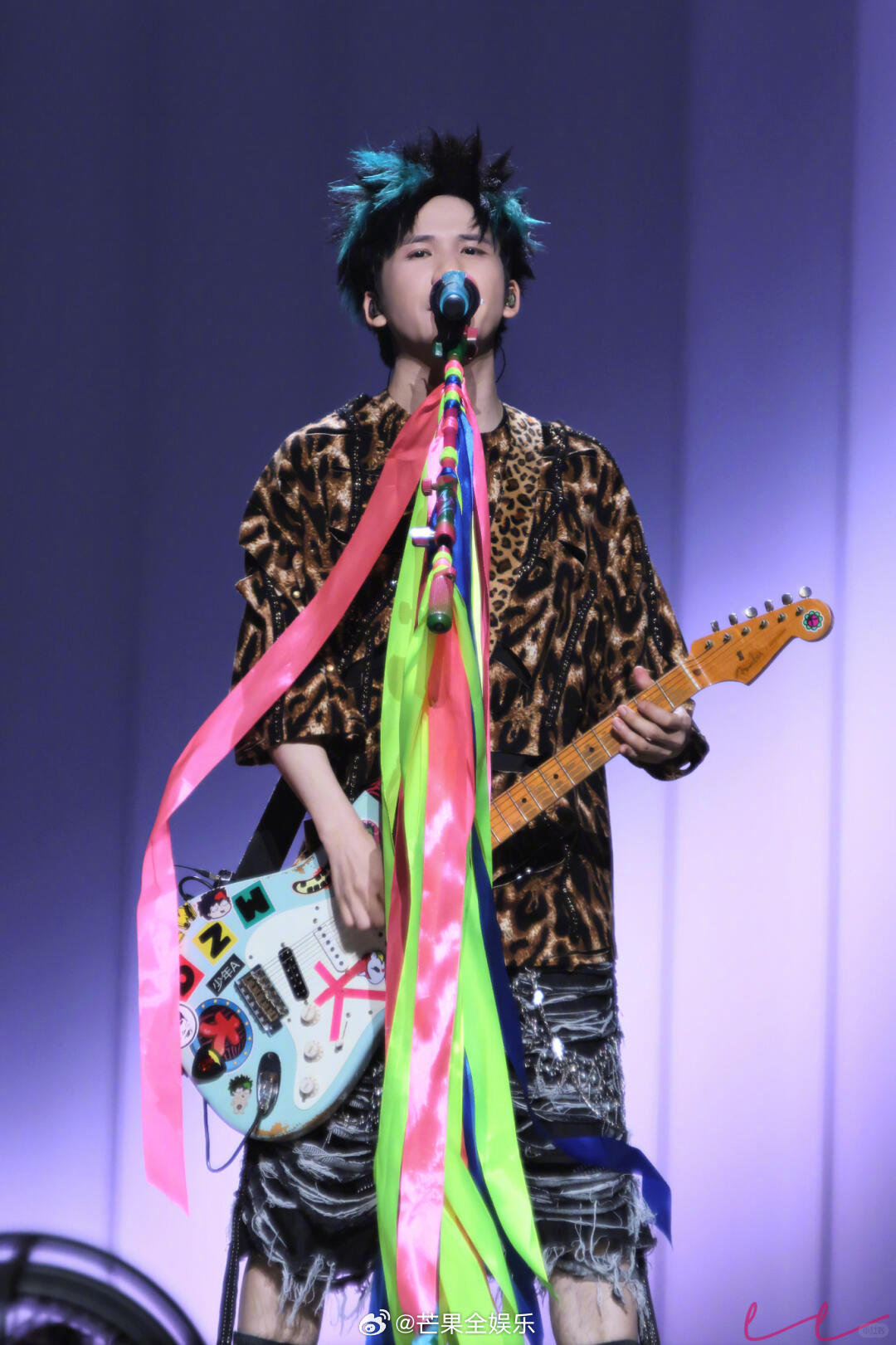 大张伟被称永动机，台上活力满格逗乐全场