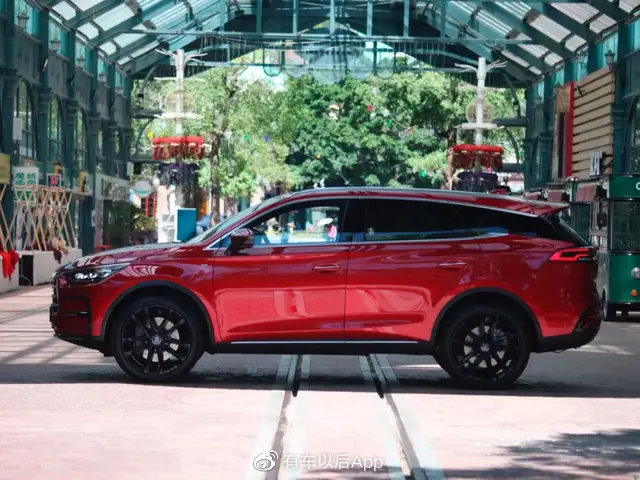 哪来的勇气卖20万?看完这几款车才知道,国产现在是真的香!