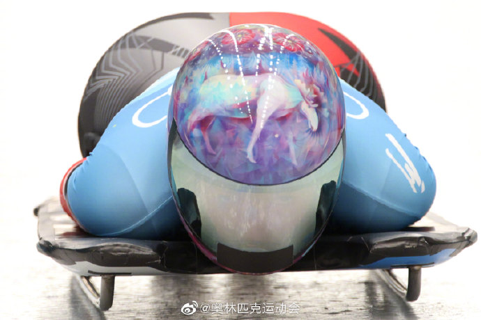 危险性高!头盔是钢架雪车运动员的另一面休闲区蓝鸢梦想 - Www.slyday.coM 危险性高!头盔是钢架雪车运动员的另一面休闲区蓝鸢梦想 - Www.slyday.coM