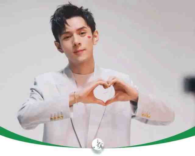 上海三代试管婴儿(打倒李佳琦的,还是李佳琦吗?|| 深度)