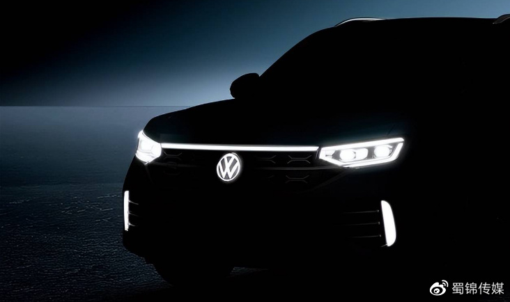 你真的讨厌贯穿式灯组吗?不,是因为你没有休闲区蓝鸢梦想 - Www.slyday.coM 你真的讨厌贯穿式灯组吗?不,是因为你没有休闲区蓝鸢梦想 - Www.slyday.coM