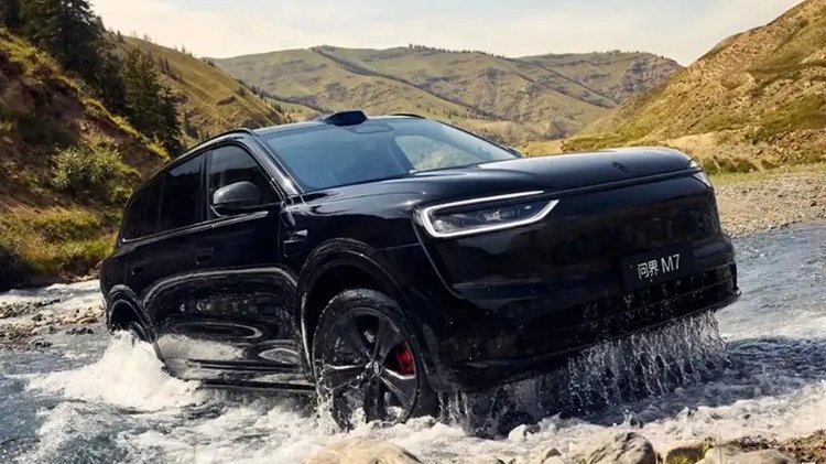 激光+毫米波，看齐M8和M9，问界公布M7辅助驾驶硬件配置