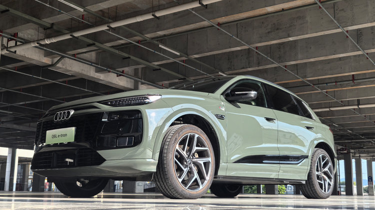 华为乾崑+800V更具吸引力，燕波试驾一汽奥迪Q6L e-tron