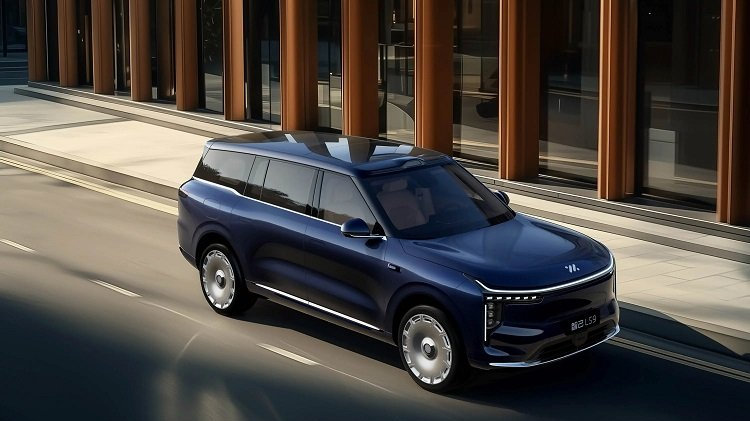 车里配地暖？智己LS9上市，新功能遭到吐槽