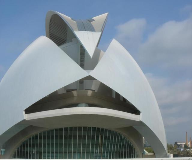 全球最高建筑排名_全球最高的三大建筑:最高的828米耗66亿建造,上海中