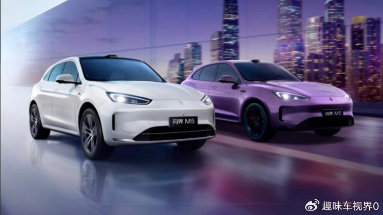 全新问界M5开启预售，新增外观配色，标配华为高阶智驾
