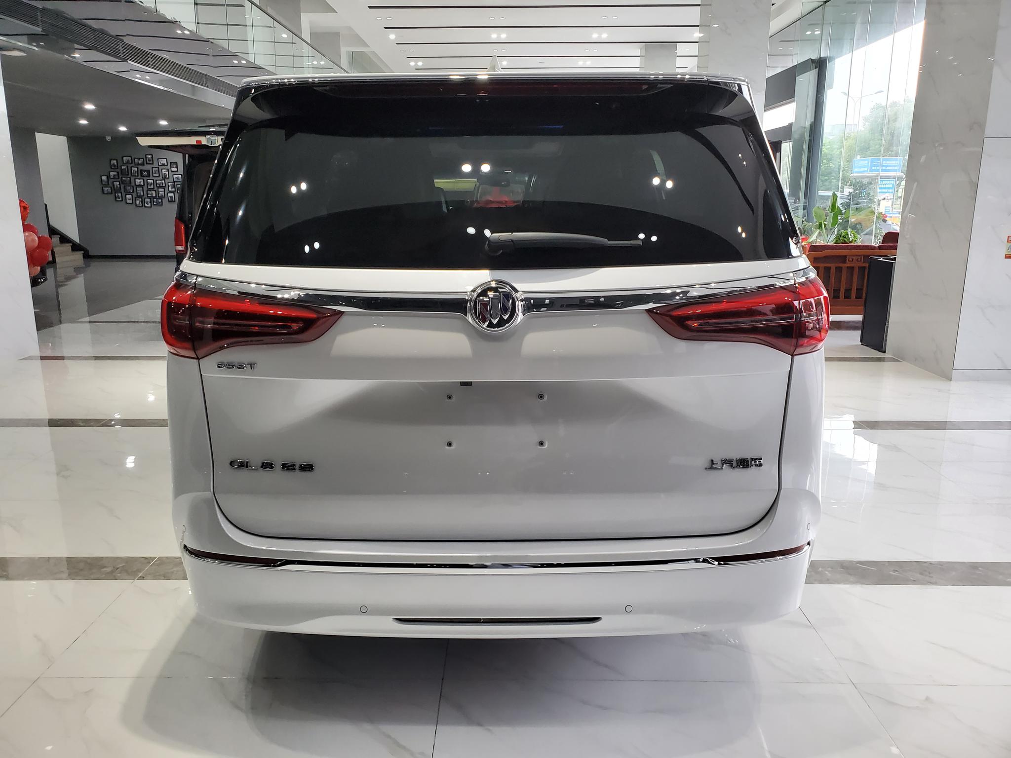 全新一代别克gl8水晶宝座版豪华七座商务车