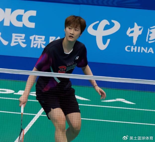 单局21-10完胜世界第4！陈雨菲2-0韩悦，全运会三连冠一步之遥