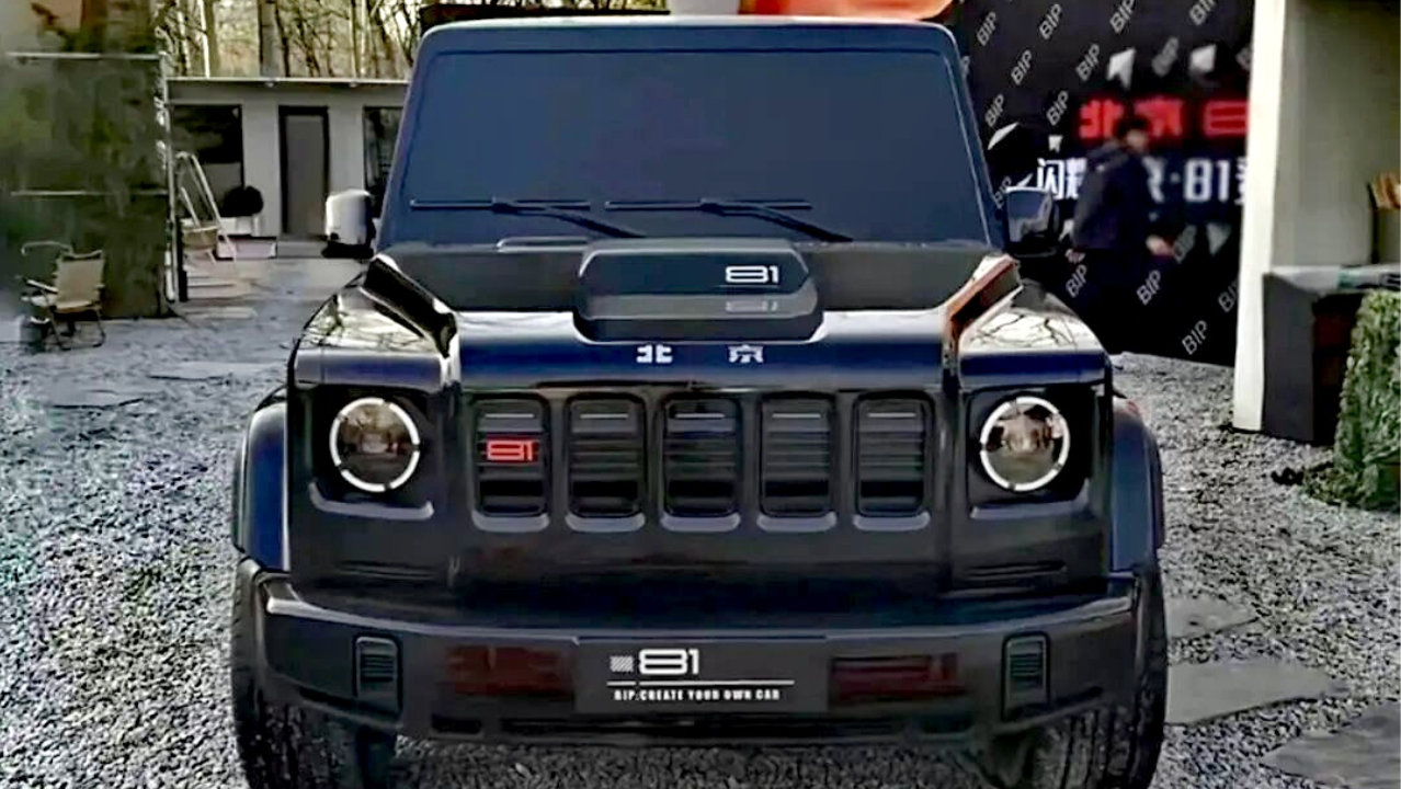 撕下“硬派”伪装，BJ81致敬奔驰大G