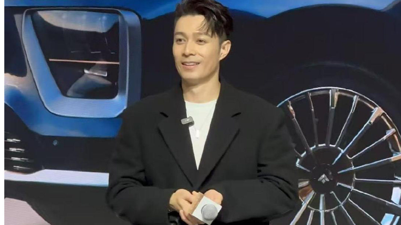 柏豪开昊铂，向上赴新程！广汽昊铂携周柏豪燃动 2025 广州车展