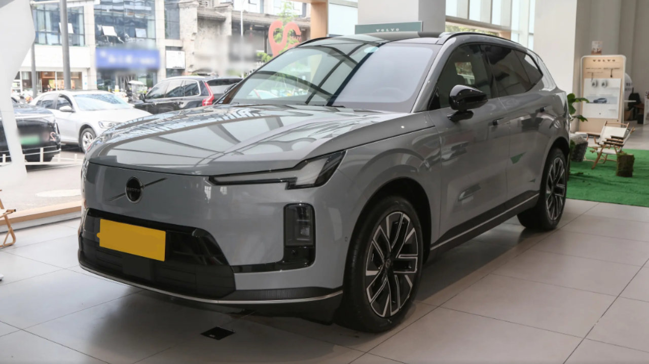 沃尔沃XC70体验报告，售20.49万起，跨城出行一公里只要两毛钱