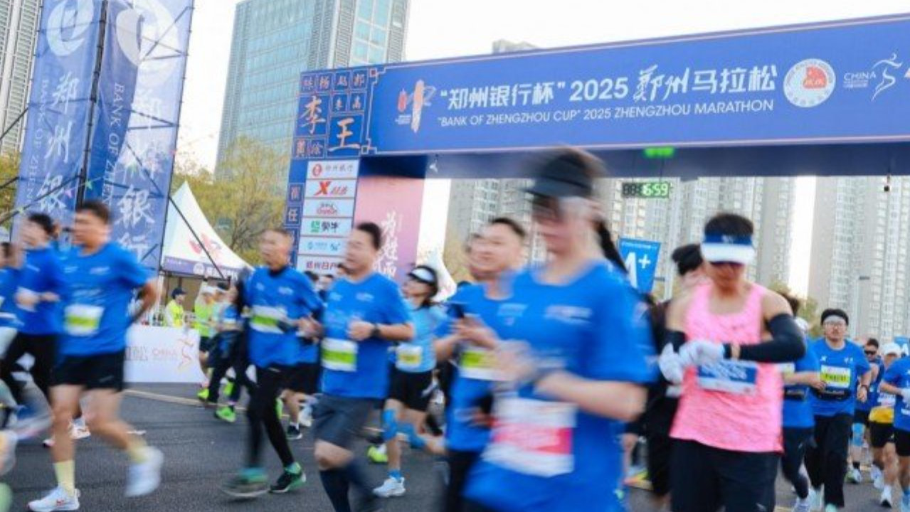 郑州日产护航 2025郑州马拉松：一场品牌、产品与城市的共赢盛宴