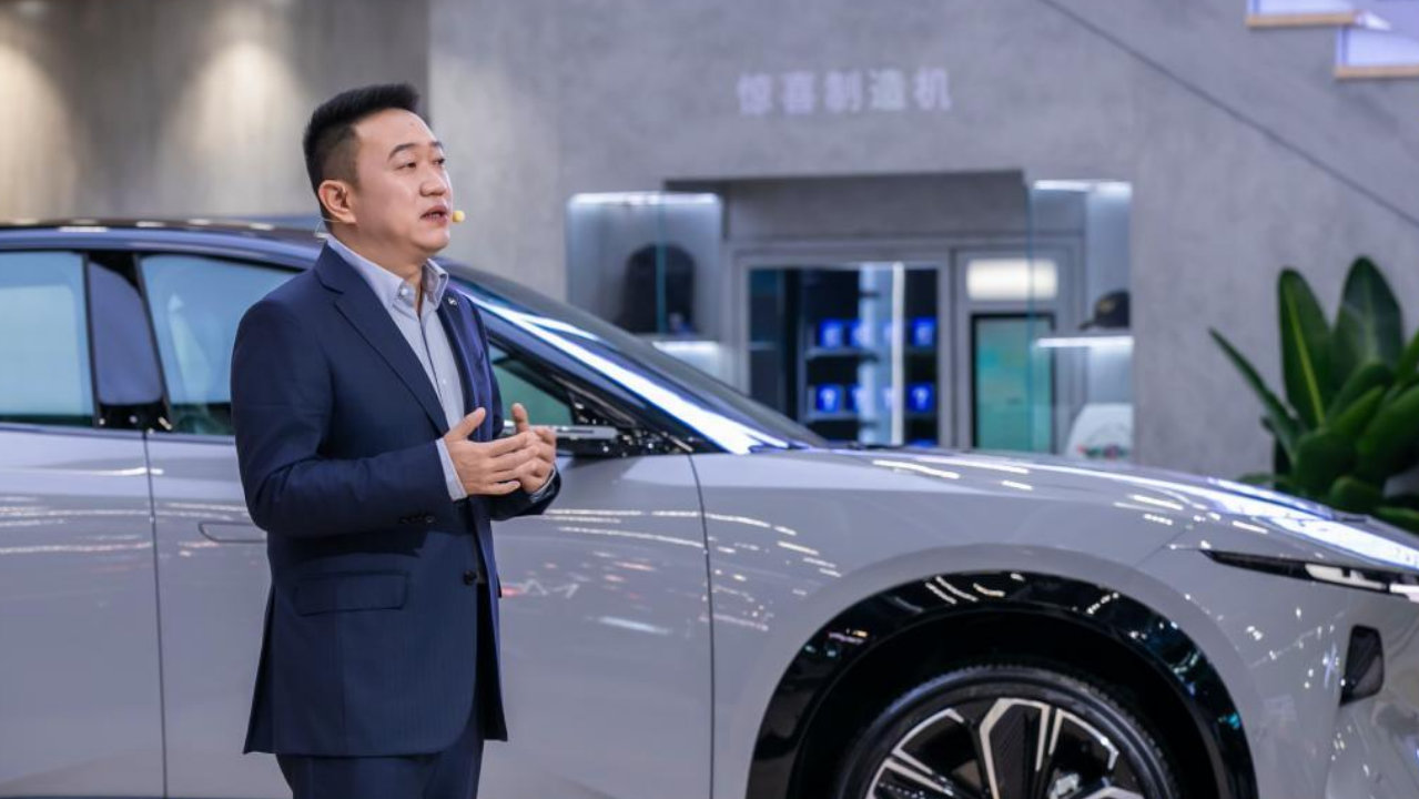 央视“第一发布”EZ-60领衔 长安马自达新能源矩阵闪耀广州车