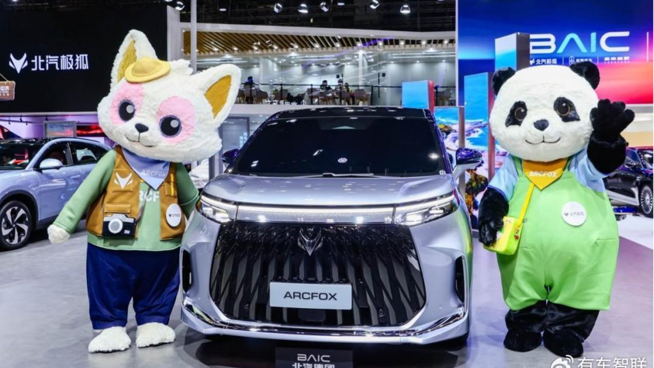 极狐11月销量超2.5万！好车不怕晚，长期主义终收获认可