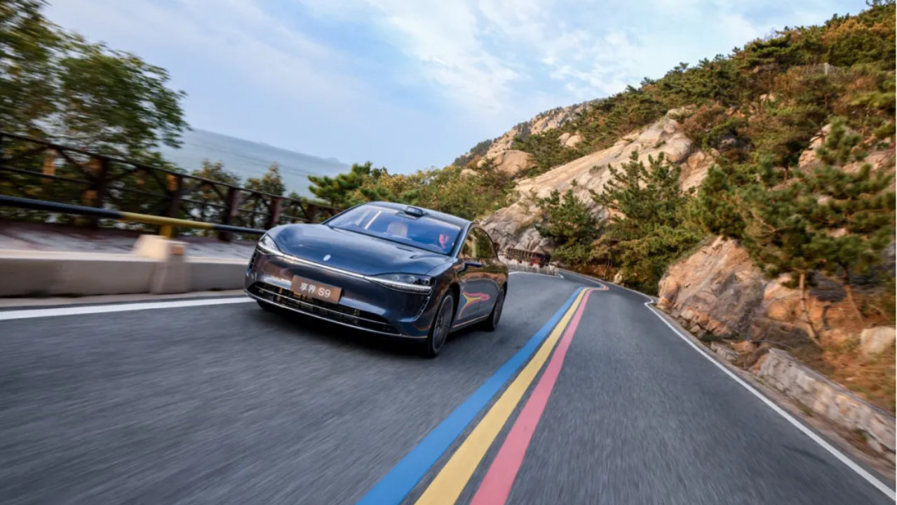 大呼过瘾的科技感知才是新时代豪华 30万级坐拥新款享界S9