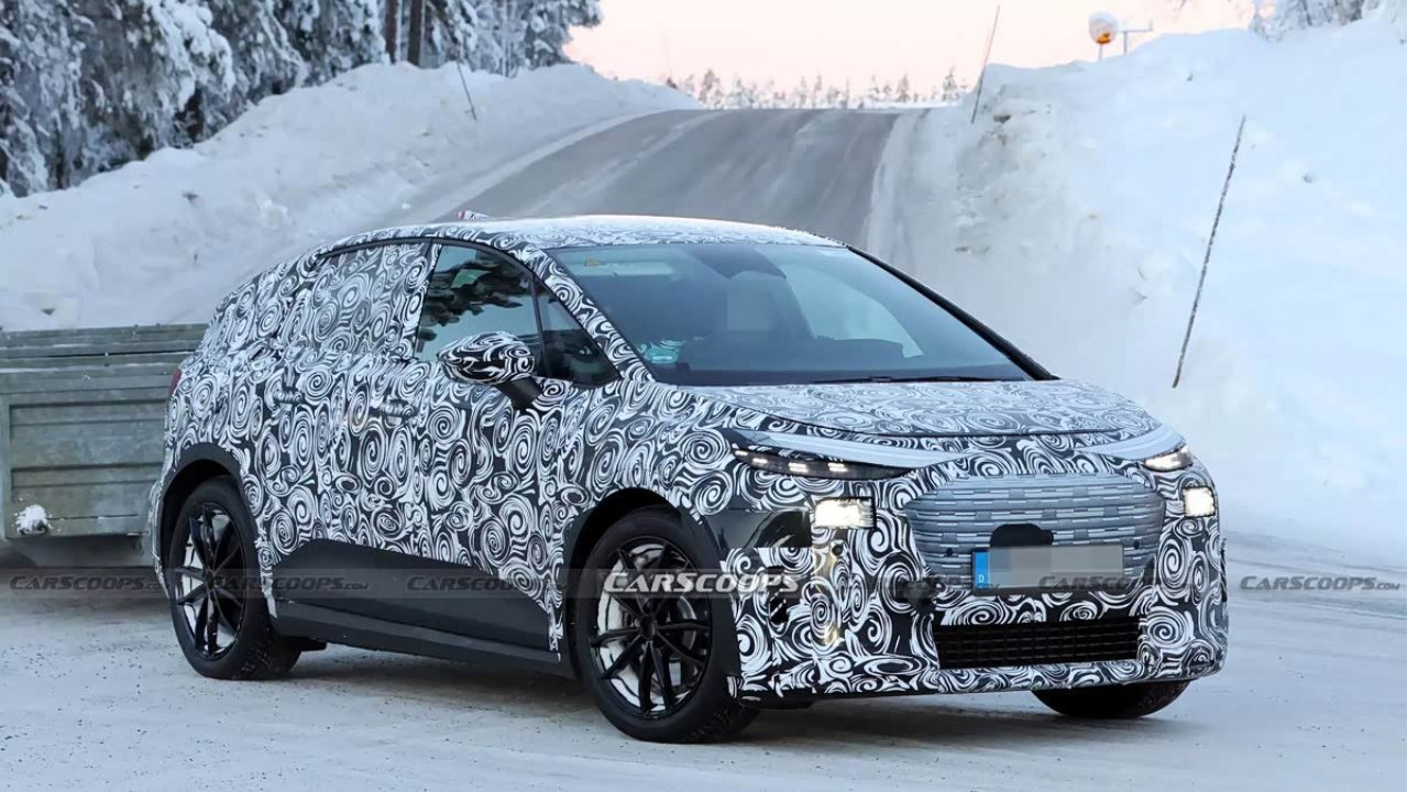 全新奥迪A2 e-tron内饰谍照曝光，曲面双联屏，还支持CarPlay