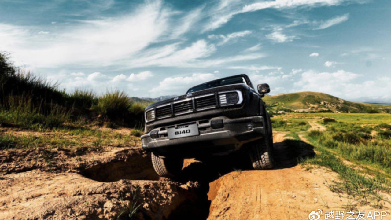 北京越野BJ40，如何从“粗糙玩具”变身“全能伙伴”