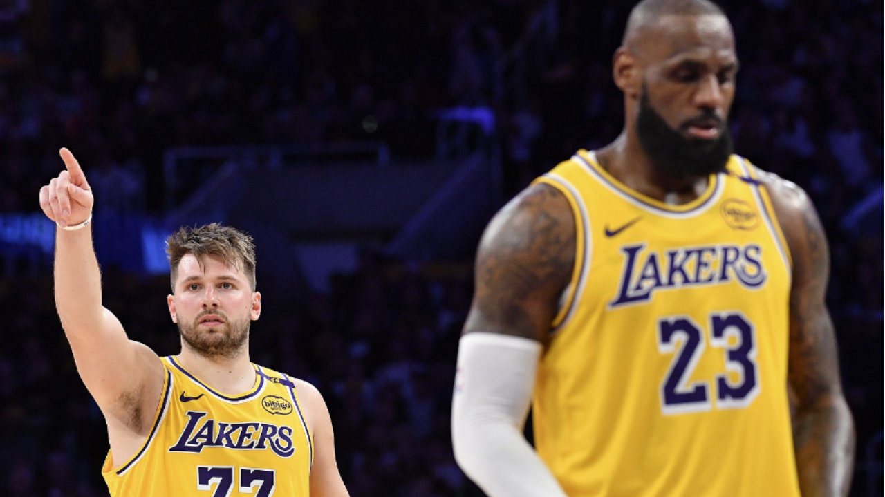 东契奇雷迪克全是背锅侠！湖人从第二暴跌到第五，罪魁祸首穿23号