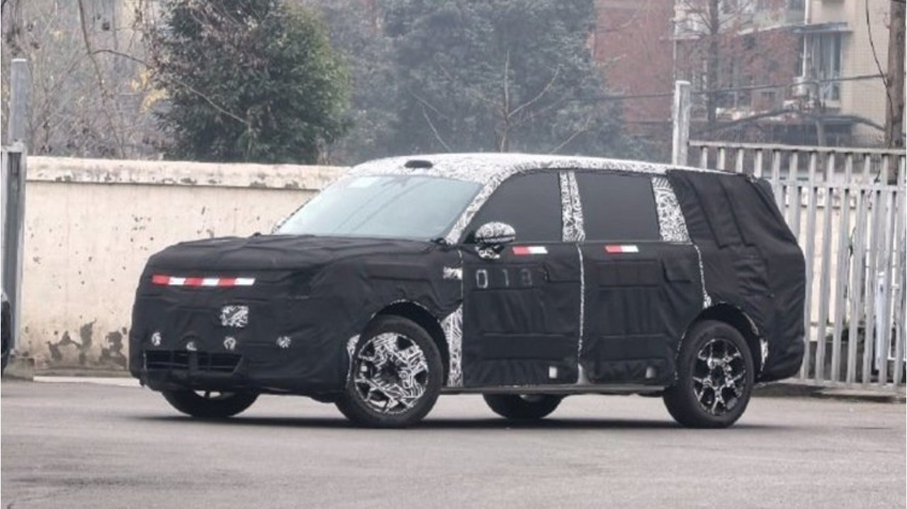 目测不会短于5.1米，疑似小米大型SUV高清谍照曝光