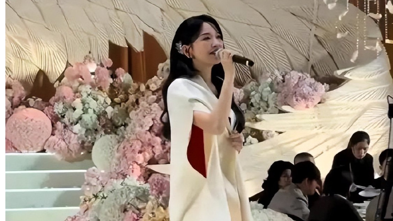 金莎曾因靠商演维持收入感到自卑，如今坦言：靠本事赚钱不丢人