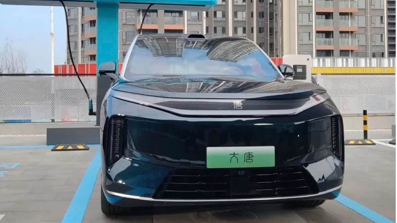 比亚迪大唐无伪装谍照曝光，加速4.9s，瞄准40万级市场