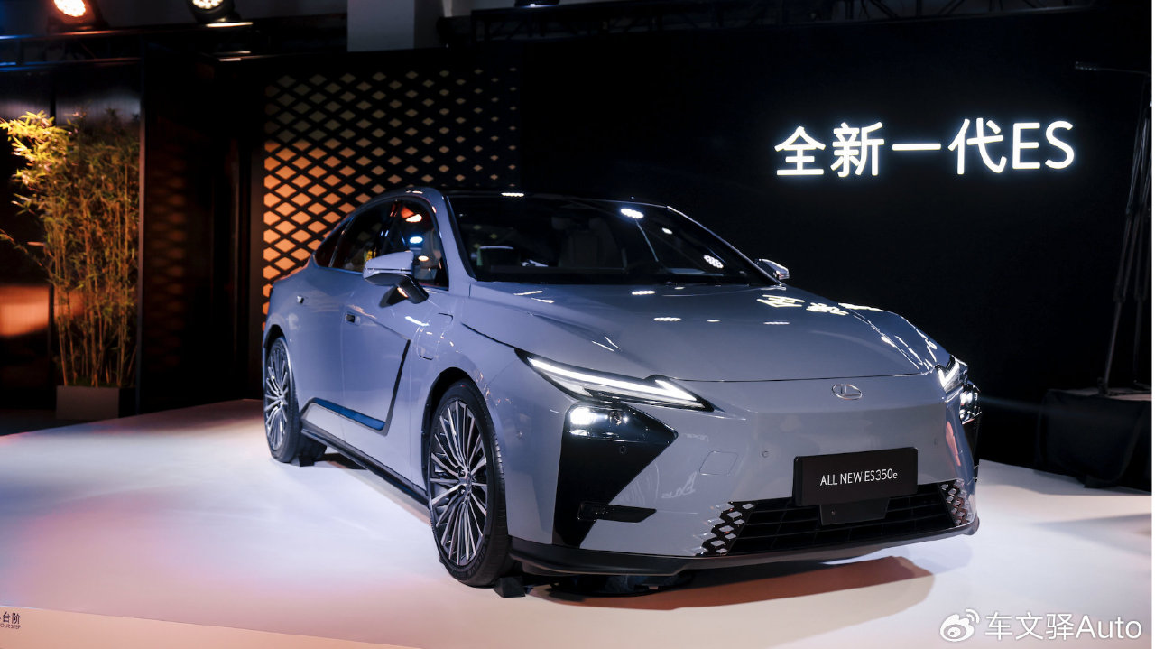 雷克萨斯全新一代ES  4月上市  车长超5.1米
