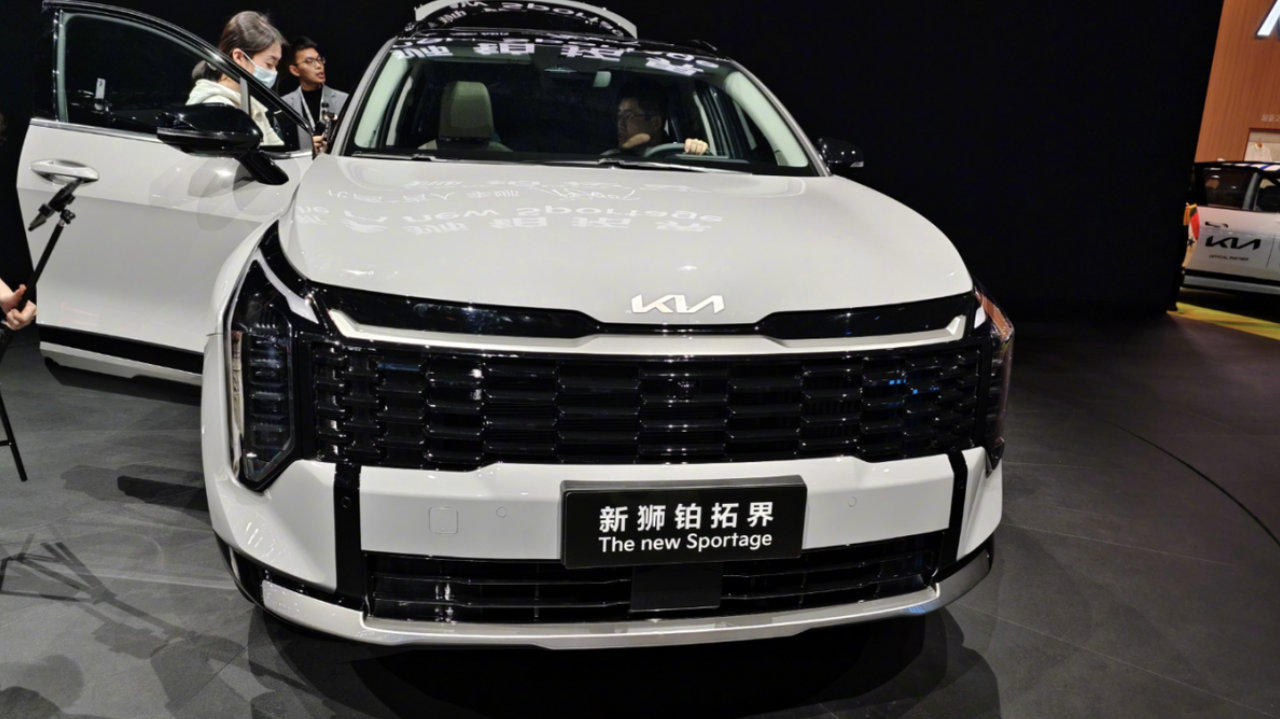 狮铂拓界海外更新，变方盒子，但现款价格更诱人