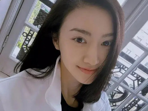 景甜在风波后首晒自拍照片,暴瘦堪比整容|景甜_新浪新闻