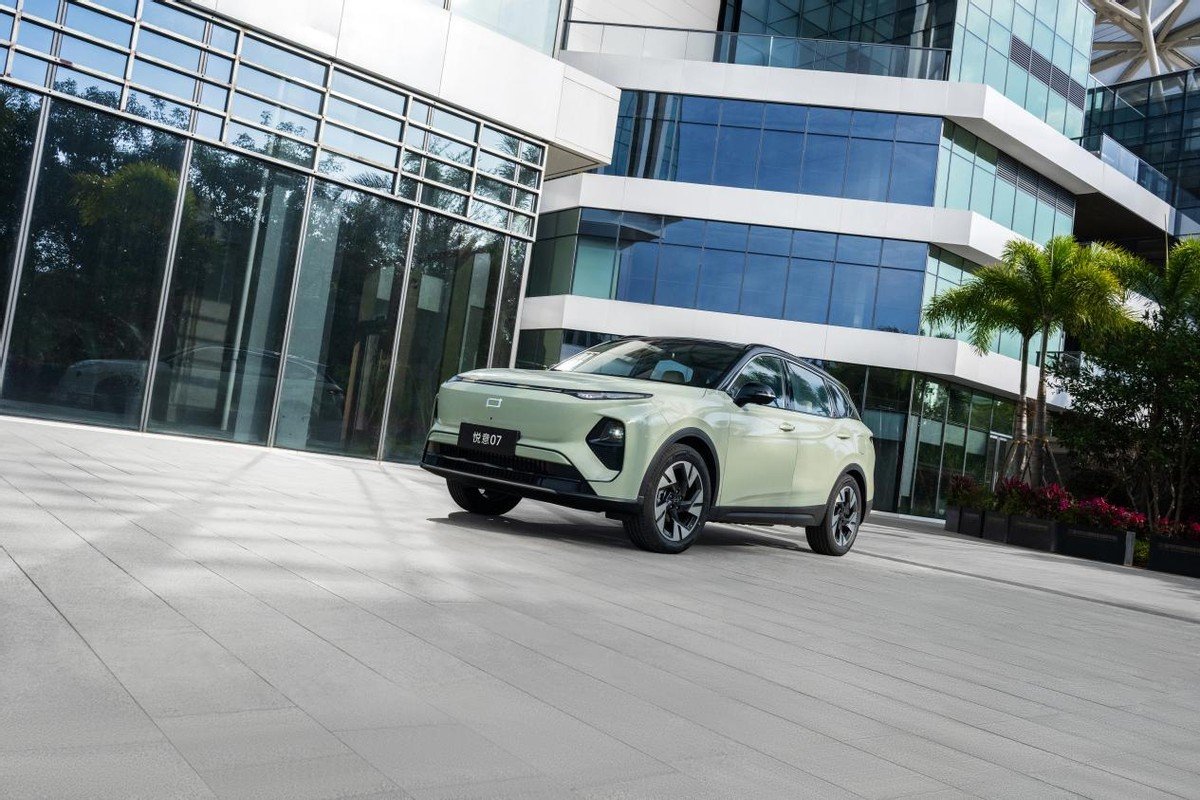 向新向上向未来 2026一汽奔腾全球生态伙伴大会盛大召开