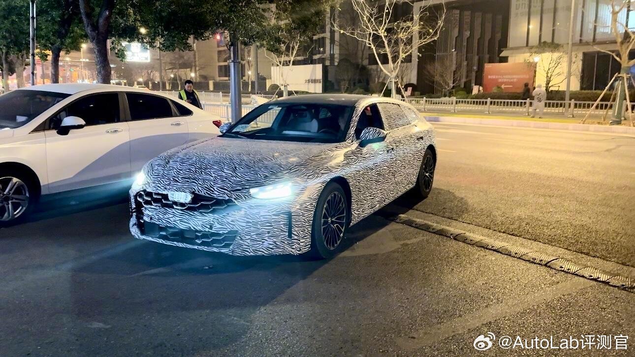 上汽奥迪A7L首次推出旅行版车型