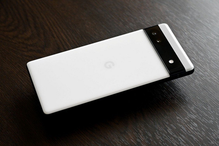 中端机该怎么造?谷歌可能树立了一个新榜样休闲区蓝鸢梦想 - Www.slyday.coM 中端机该怎么造?谷歌可能树立了一个新榜样休闲区蓝鸢梦想 - Www.slyday.coM