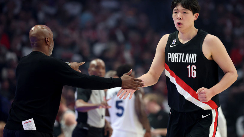 刘维伟点评爱徒杨瀚森：NBA首秀非常成功 被隔扣可能是常态