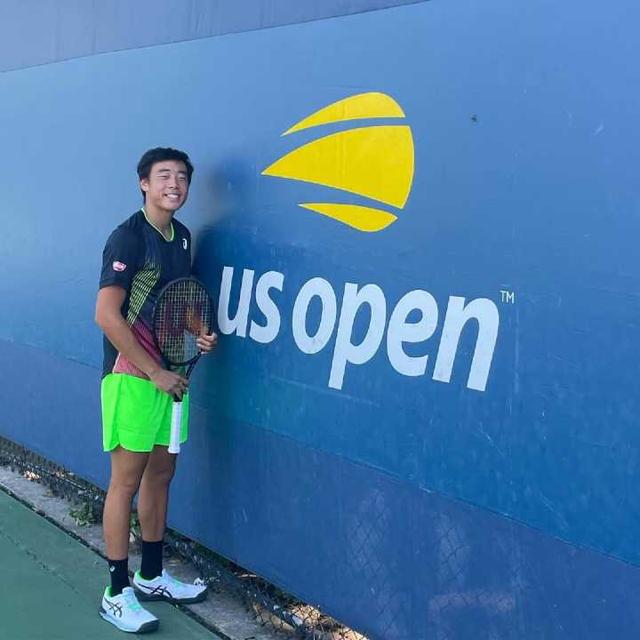 17岁小将美网青少年组男双夺冠,为中国香港获得首个大满贯男子冠军休闲区蓝鸢梦想 - Www.slyday.coM 17岁小将美网青少年组男双夺冠,为中国香港获得首个大满贯男子冠军休闲区蓝鸢梦想 - Www.slyday.coM