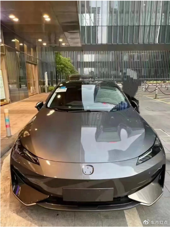 搭载智慧快乐座舱的车长啥样?汽车机器人欧尚Z6告诉你休闲区蓝鸢梦想 - Www.slyday.coM 搭载智慧快乐座舱的车长啥样?汽车机器人欧尚Z6告诉你休闲区蓝鸢梦想 - Www.slyday.coM