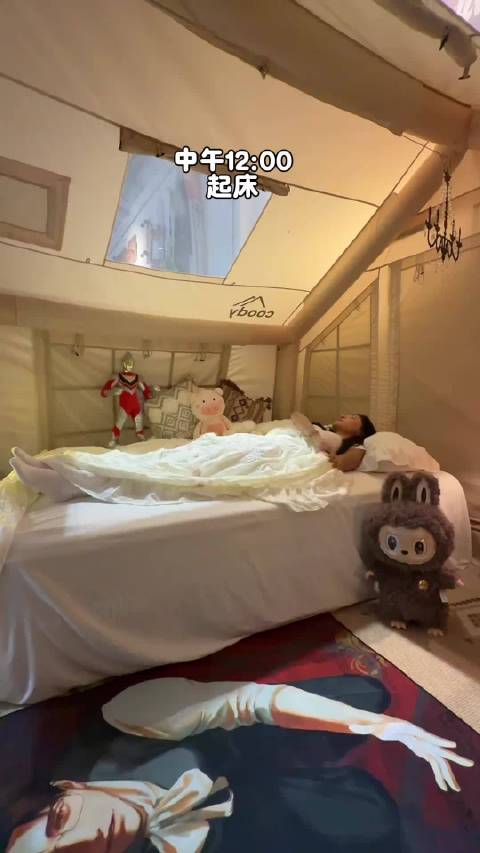 成都车展vlog | 福特烈马也可以带电了？居然还可以举升车顶？