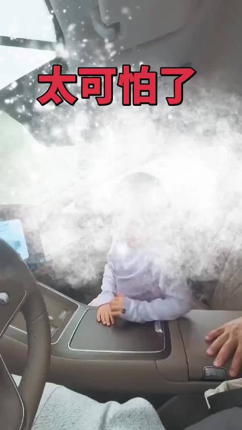 买鸿蒙汽车，享折叠人生