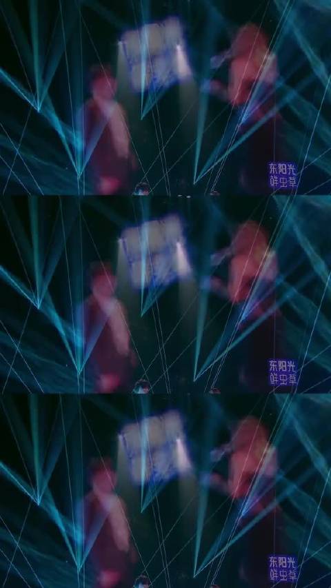 雨后的故事用歌声来讲，两个声音两种温度，好听到单曲循环！