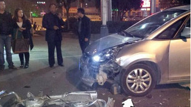 轮胎出现裂缝，需要换新的吗？