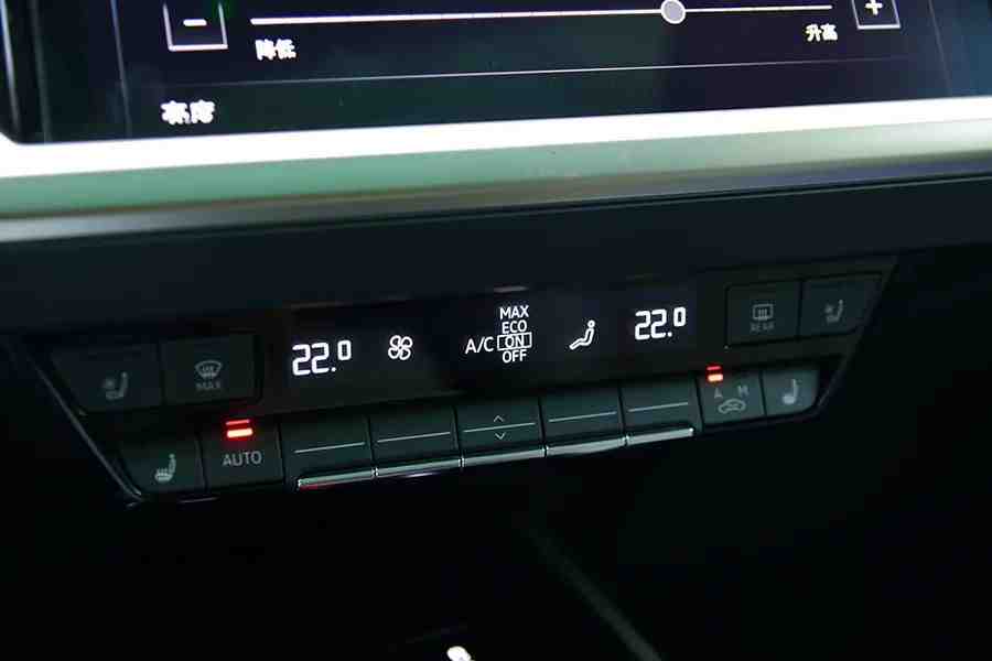 奥迪Q5 etron:当奥迪开始玩纯电之后,感觉别人有的是机会休闲区蓝鸢梦想 - Www.slyday.coM 奥迪Q5 etron:当奥迪开始玩纯电之后,感觉别人有的是机会休闲区蓝鸢梦想 - Www.slyday.coM